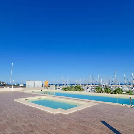 Apartment H11 Luxury 17a Porto - Piscina - Jacuzzi Santo Stefano al Mare