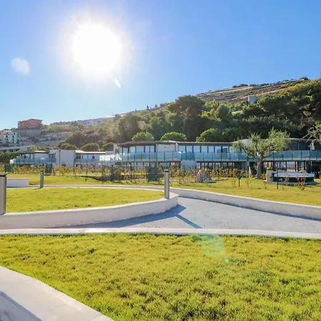 Apartman H11 Luxury 17a Porto - Piscina - Jacuzzi