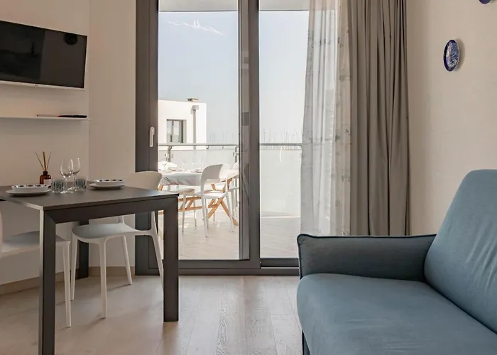 H11 Luxury 17a Porto - Piscina - Jacuzzi Lägenhet