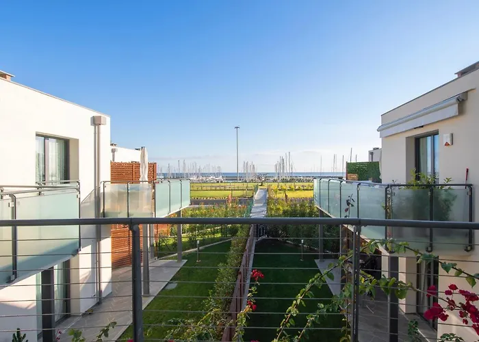 H11 Luxury 17a Porto - Piscina - Jacuzzi Lägenhet
