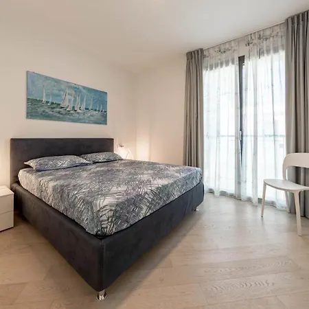 H11 [luxury 17a] Porto - Piscina - Jacuzzi Appartamento *
