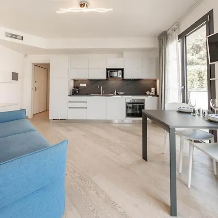 H11 Luxury 17a Porto - Piscina - Jacuzzi סנטו סטפנו אל מארה